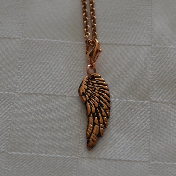 South Hill Designs Rose-gold-Tone Necklace with Angel Wing & Pearl Charms - Picture 8 of 9